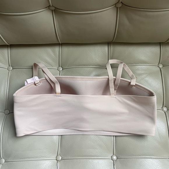 Victoria's Secret Strapless Convertible Bra - Picture 2 of 3